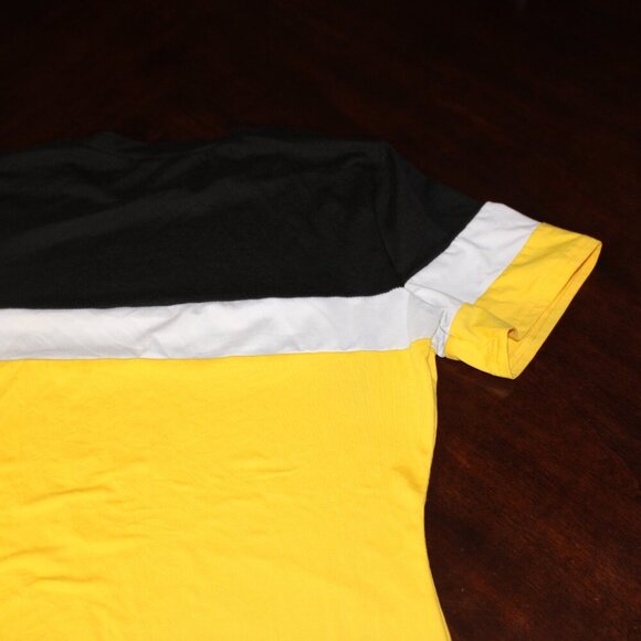 Graphic Tee Lovely Wholesale "Catch Flights Not Feelings" Graphic Tee – S - Picture 8 of 9